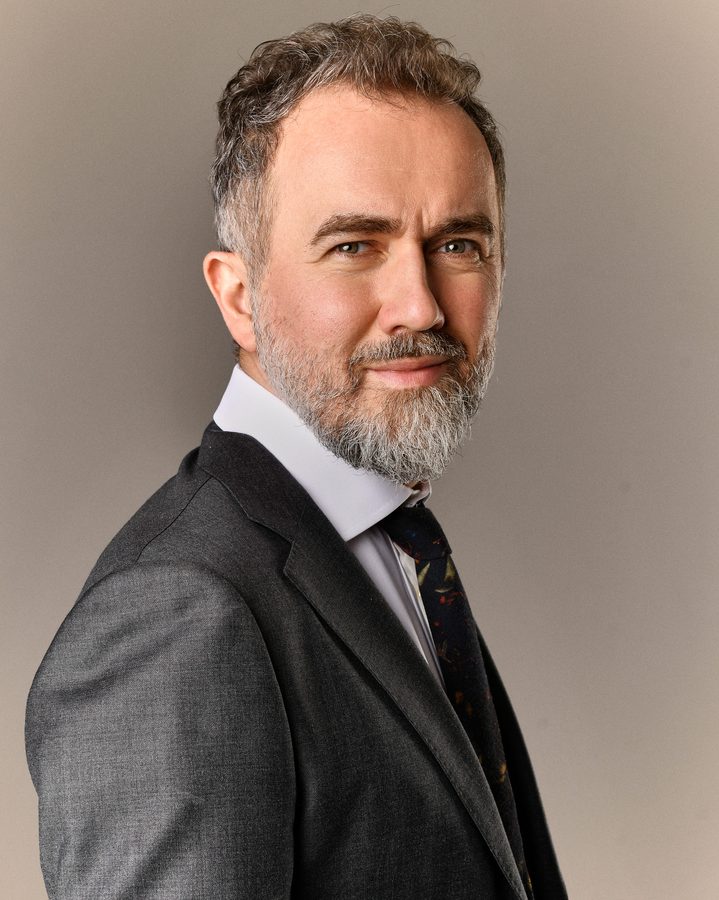 Роман Асанов